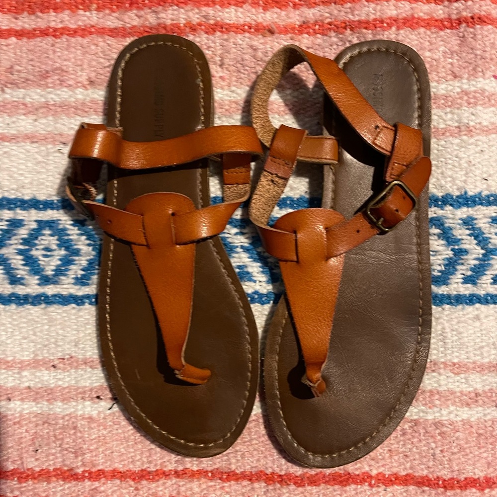 Brown Sandals size 6